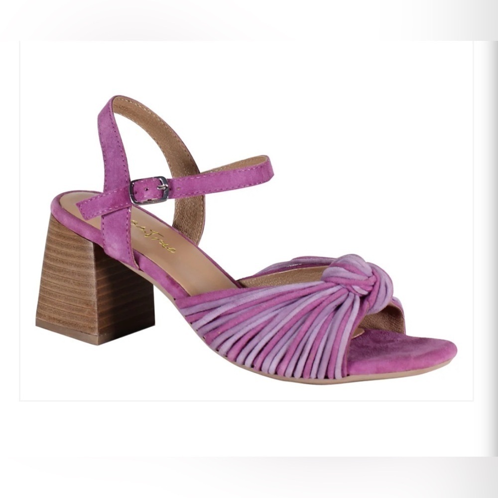 DIBA TRUE Tide Pool Suede Razzle Dazz Sandals 8.5